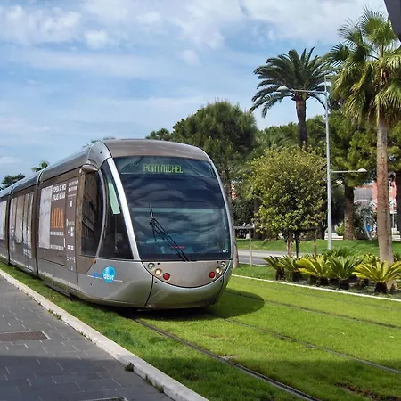 Serafina Apartements 2* Nice