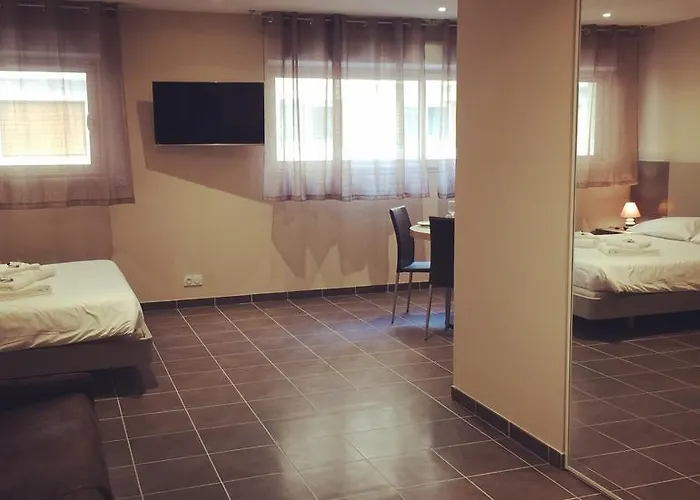 Serafina Apartements Aparthotel