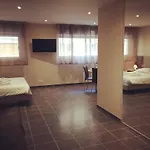 Serafina Apartements Aparthotel