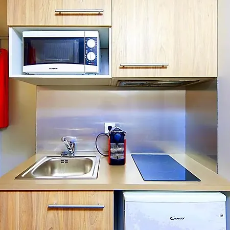 Serafina Apartements 2* Nice
