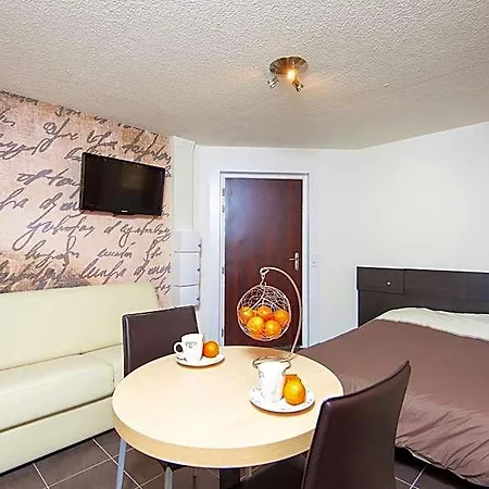 Serafina Apartements Nice