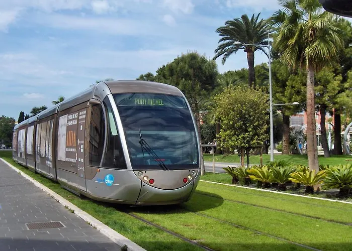 سيرافينا 2* نيس