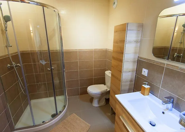 سيرافينا شقة فندقية نيس