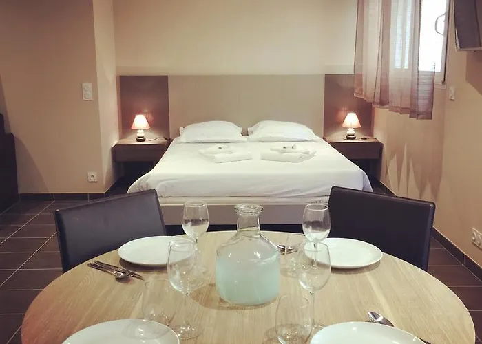 Serafina Apartements