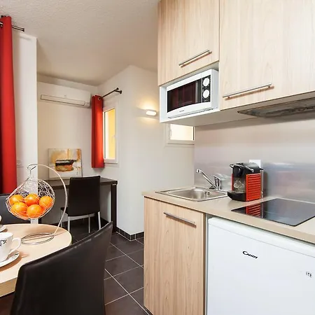 Serafina Apartements