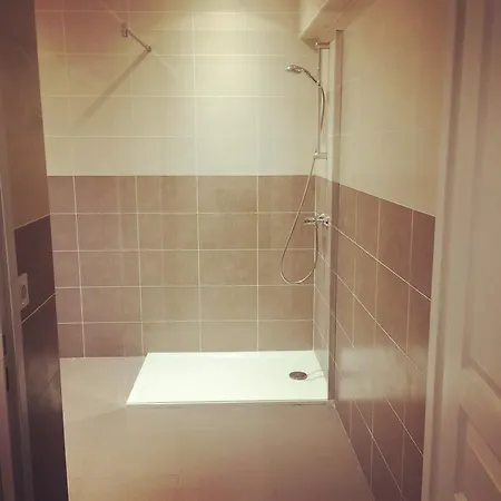 Serafina Apartements ניס